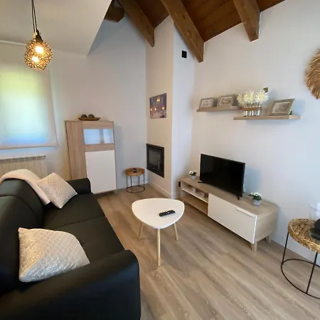 Bpirineos-Pasolobino Apartment *